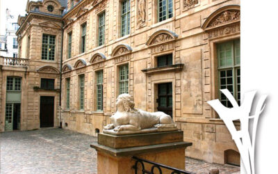 Through the heart of History : The Marais area